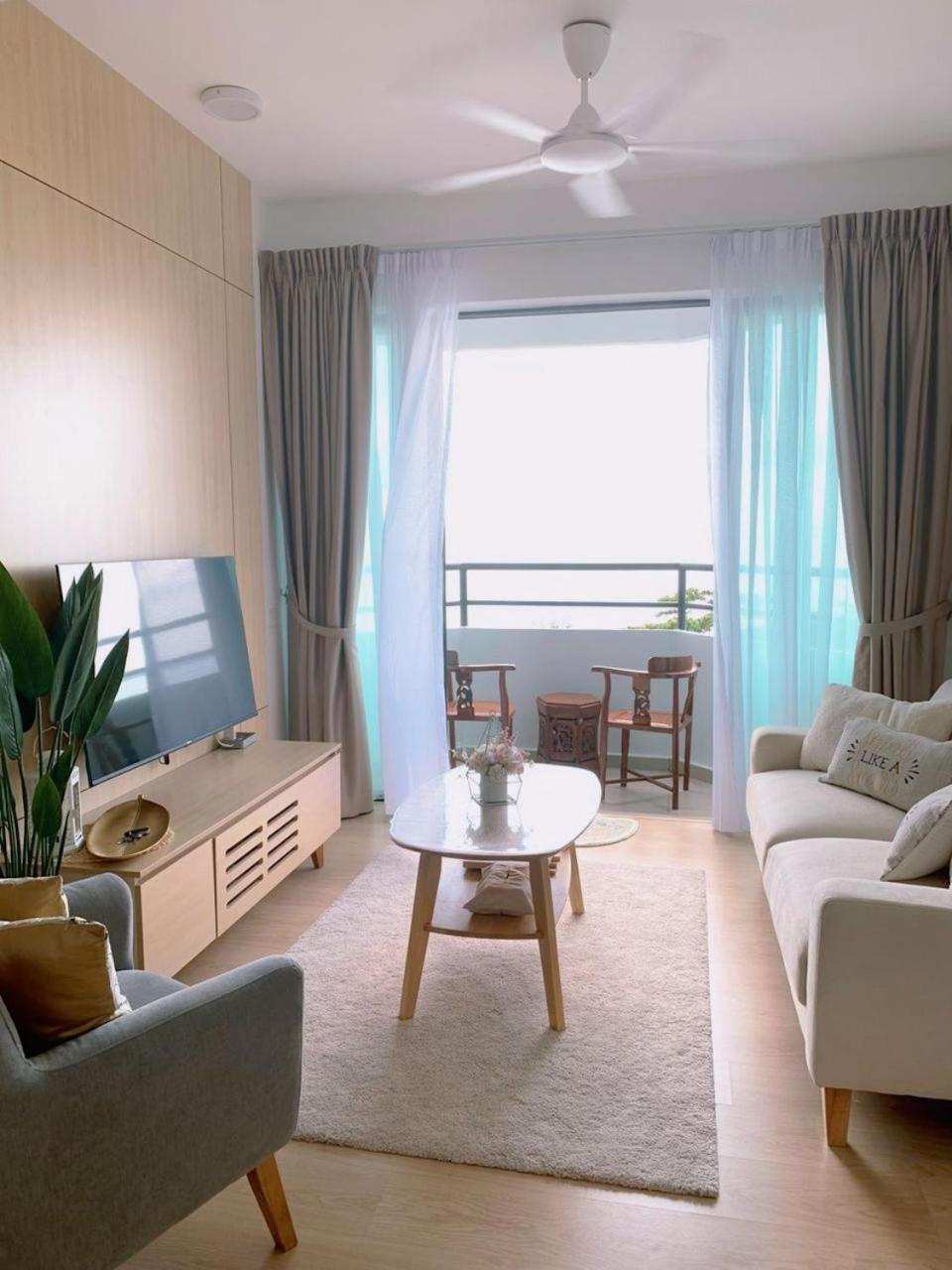 Pantai Puteri Melaka - Seaview 2 Bedroom Tanjung Kling Exterior photo