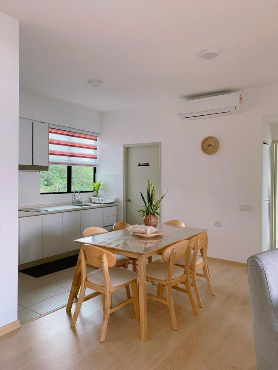 Pantai Puteri Melaka - Seaview 2 Bedroom Tanjung Kling Exterior photo